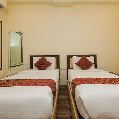 FabHotel Divine Residency Mumbai Exterior foto
