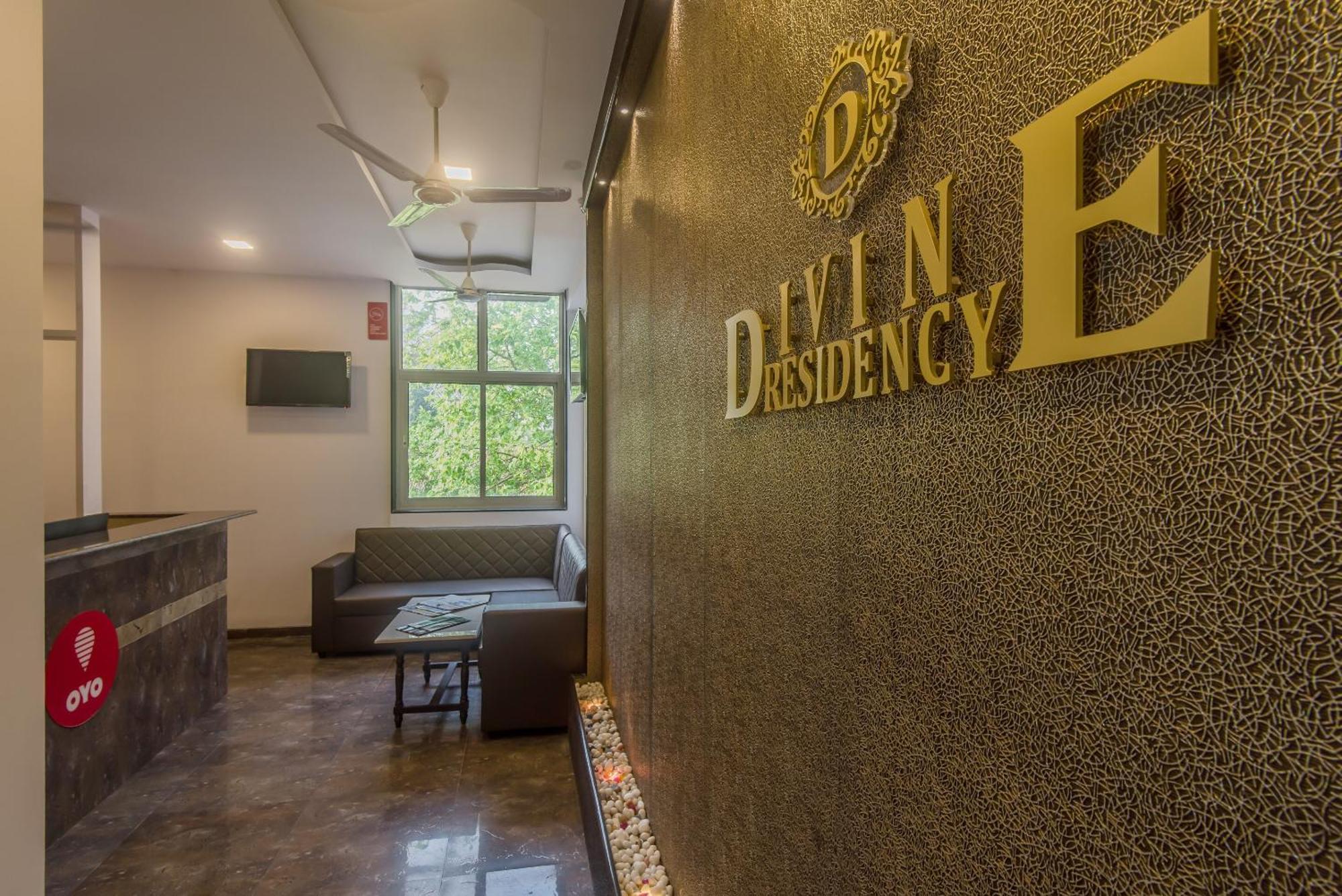 FabHotel Divine Residency Mumbai Exterior foto