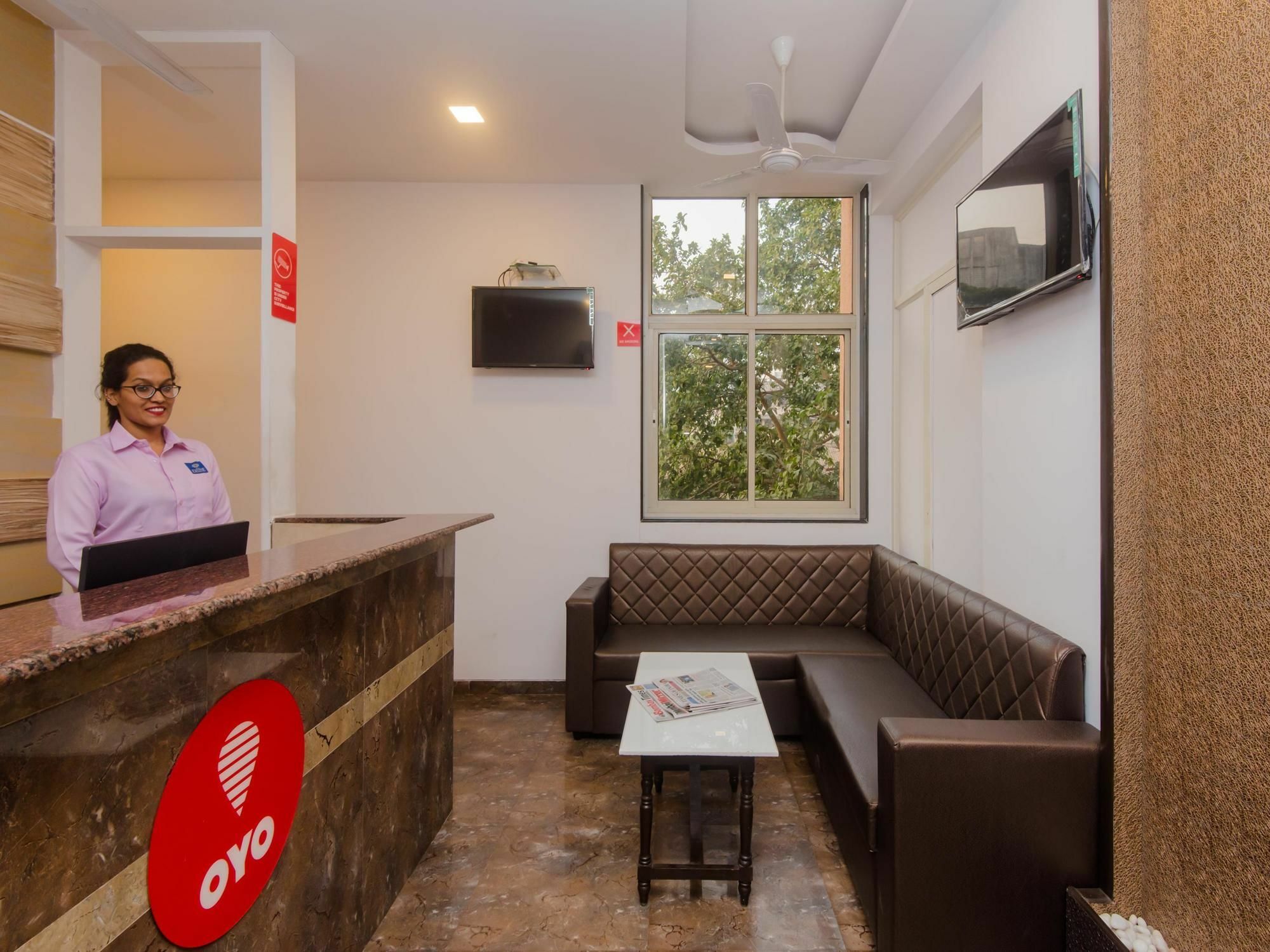 FabHotel Divine Residency Mumbai Exterior foto